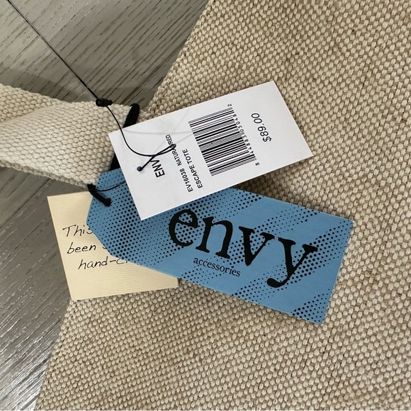 Escape tote - Picture 3 of 5